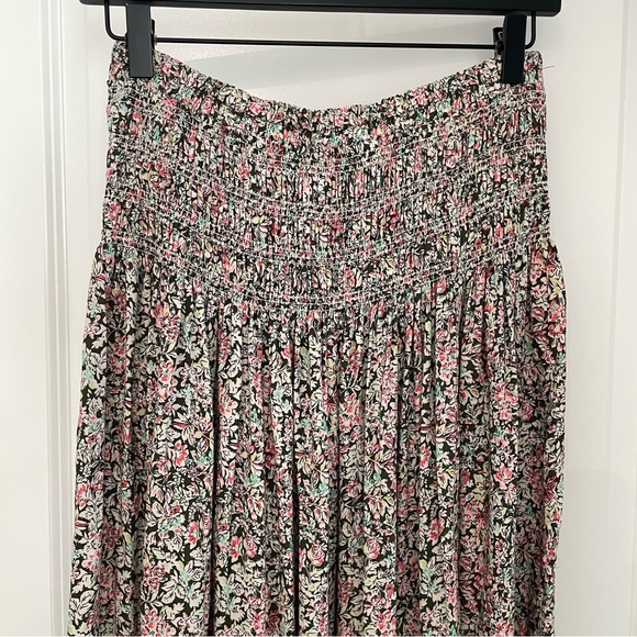 NATURAL LIFE Pink and Green Floral Maxi
Skirt Smocked Waist Flowy Boho Hippie. 1 - Picture 4 of 9